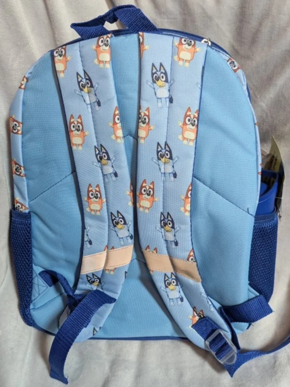 NWT Bluey 5-Piece Backpack Set: Backpack, Lunch Bag, Headphones & More